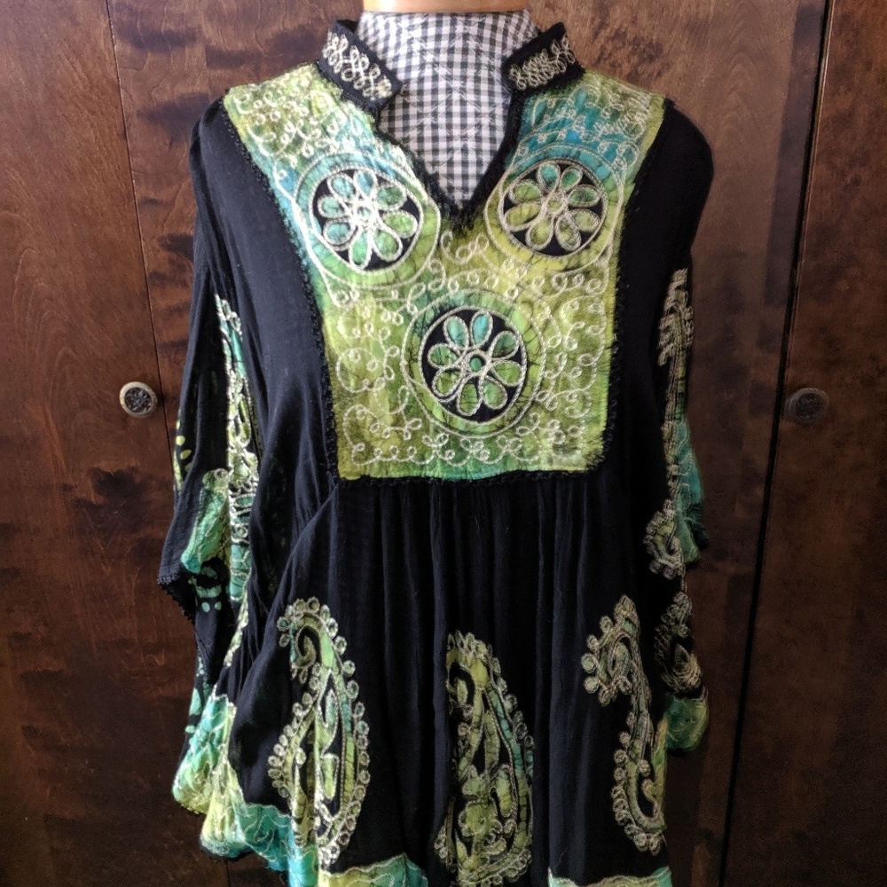 Mary's Collection Cape
